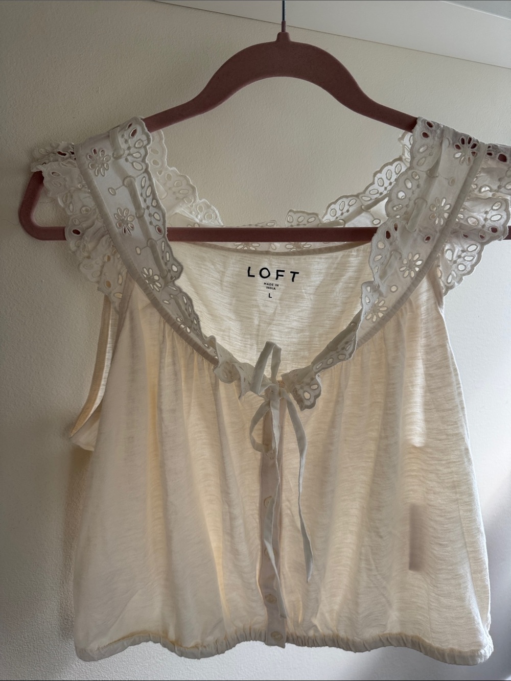 LOFT Cream Eyelet-Trim Tie-Front Camisole size L - NWT